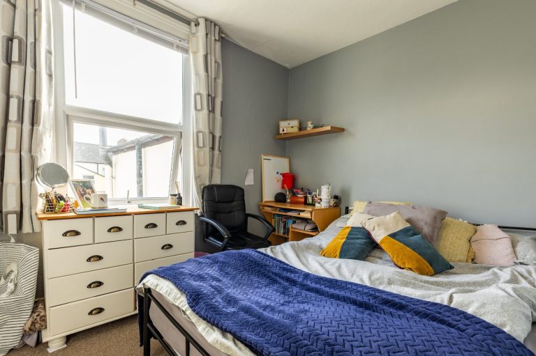 Room 2 – £162/pw